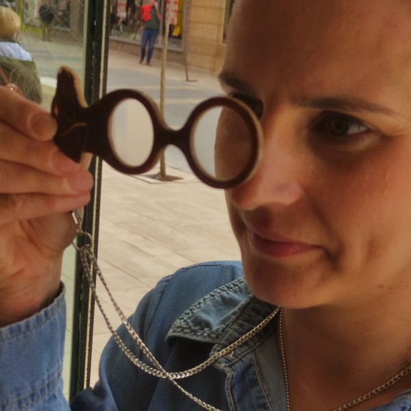 Flippan´Look- Colgante Gafas - Perro Mora