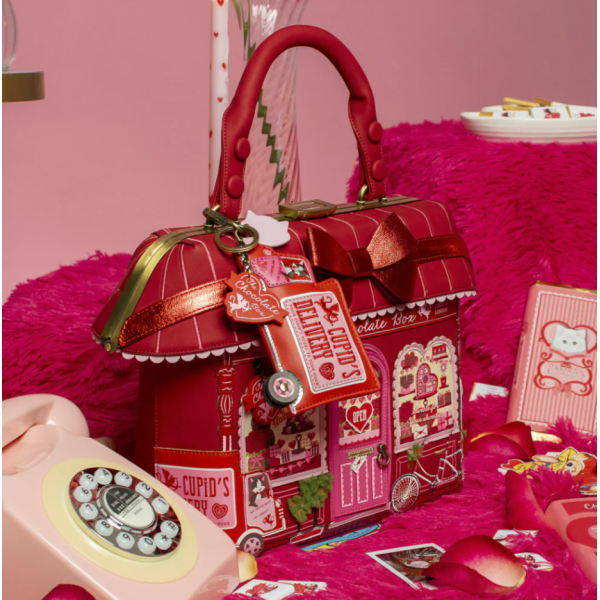 The Chocolate Box - Pocket Grab