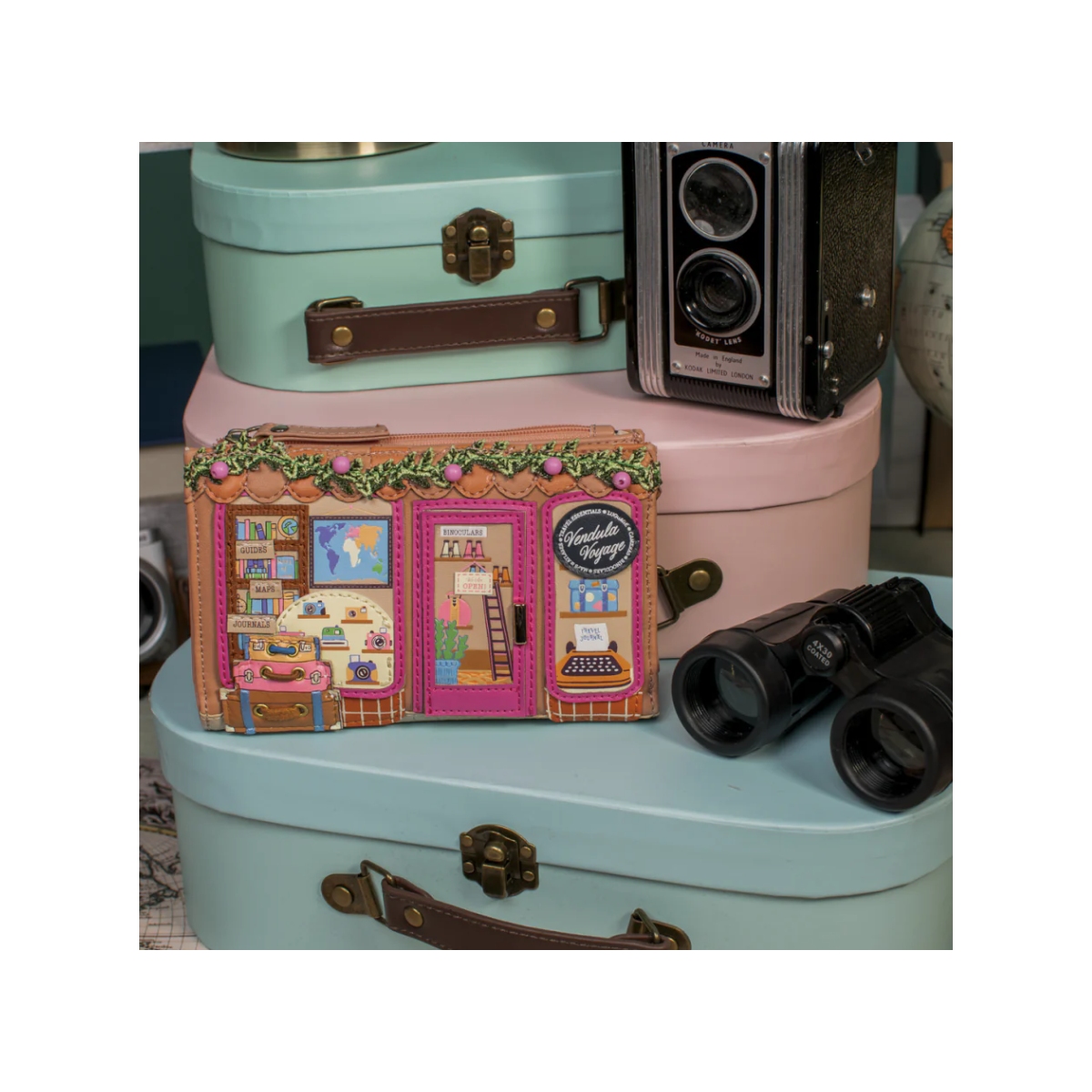 Vendula Voyage - Cartera Doblada Compacta