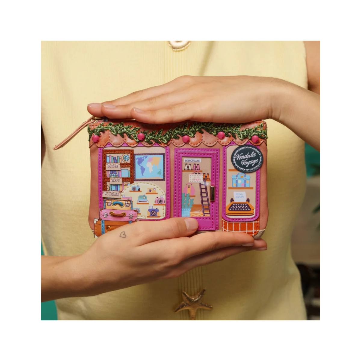 copy of Vendula Voyage - Coin Purse With Clasp