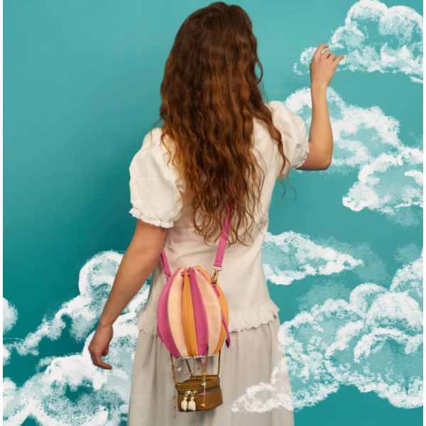 Vendula Bonnie Above The Clouds - "Hot Air Balloon"