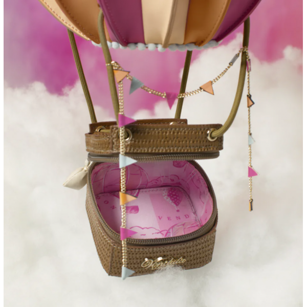 Vendula Bonnie Above The Clouds - "Hot Air Balloon"