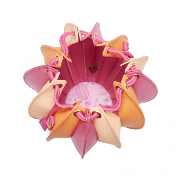 Vendula Bonnie Above The Clouds - "Hot Air Balloon"