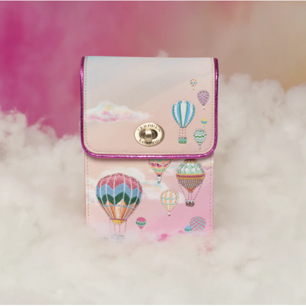 Vendula Above The Clouds - Bolso Tara para Teléfono