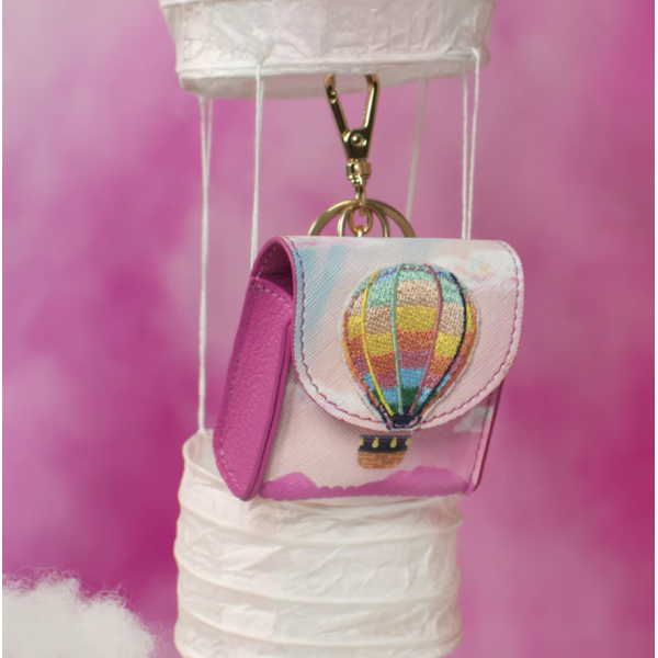 Vendula Above The Clouds - Llavero "Pods Case"