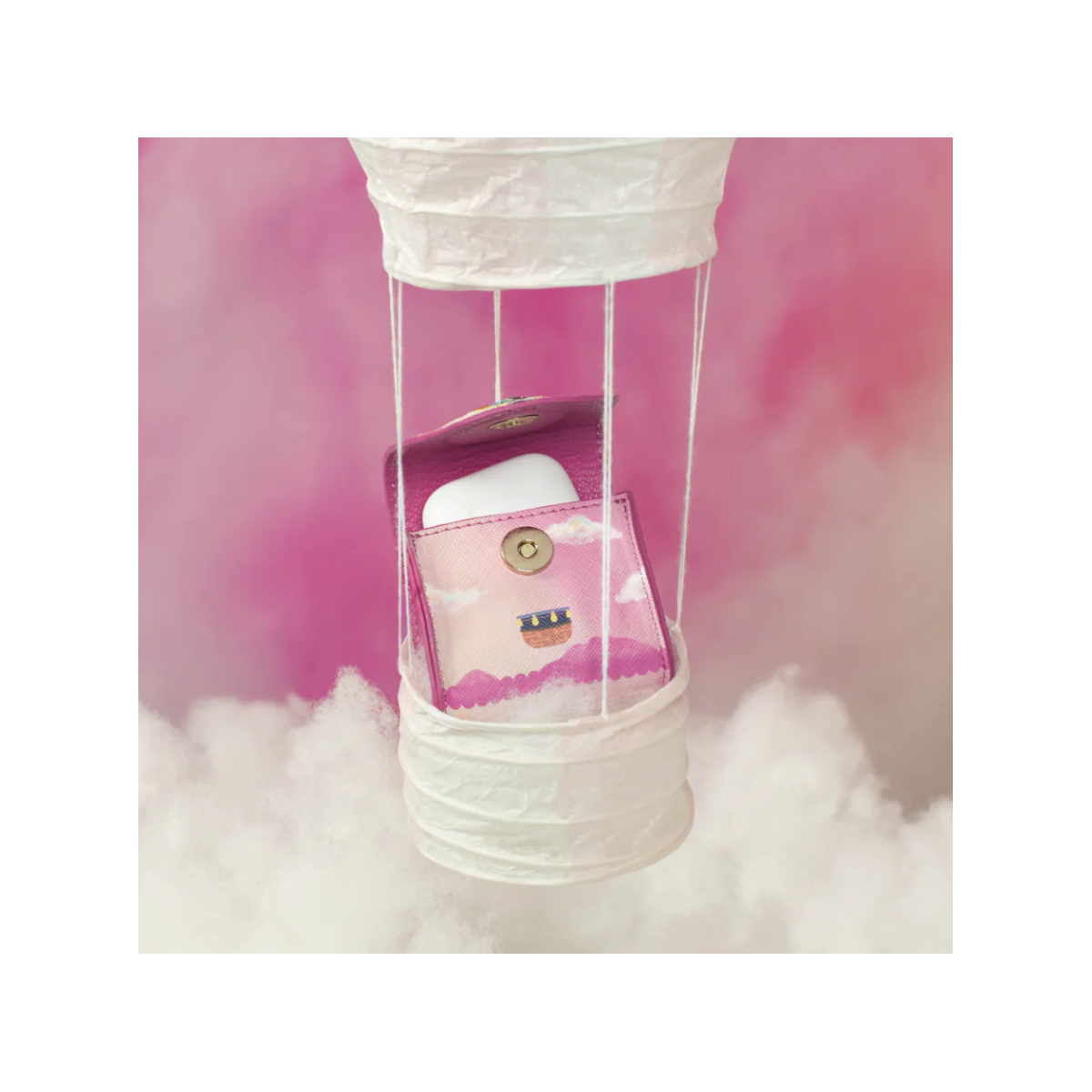 Vendula Above The Clouds - Llavero "Pods Case"