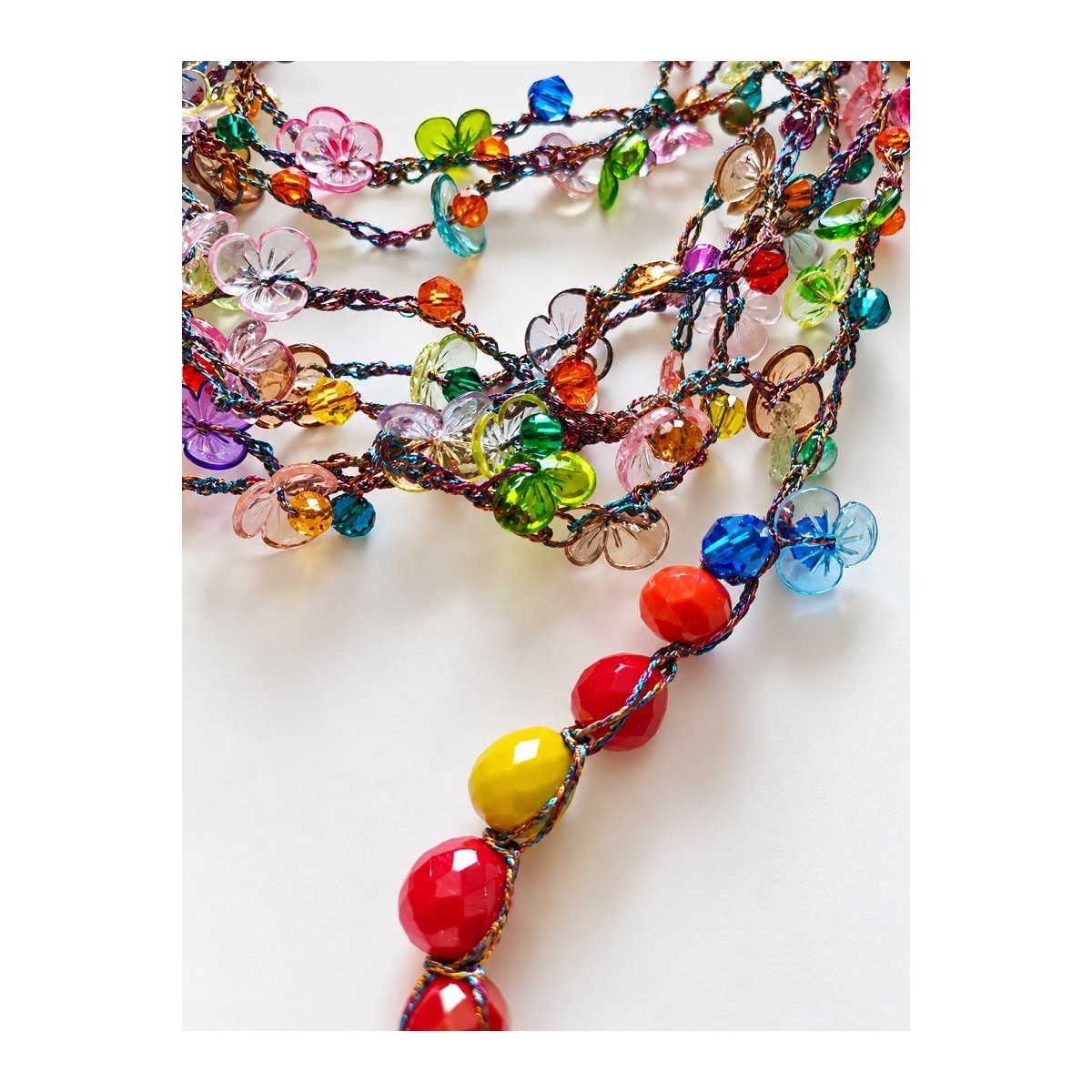 Macaw – Handcrafted necklace