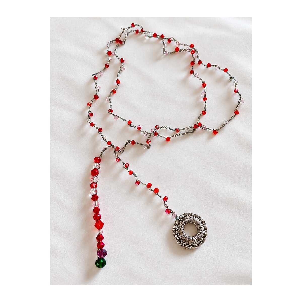 Cardinal – Handcrafted necklace